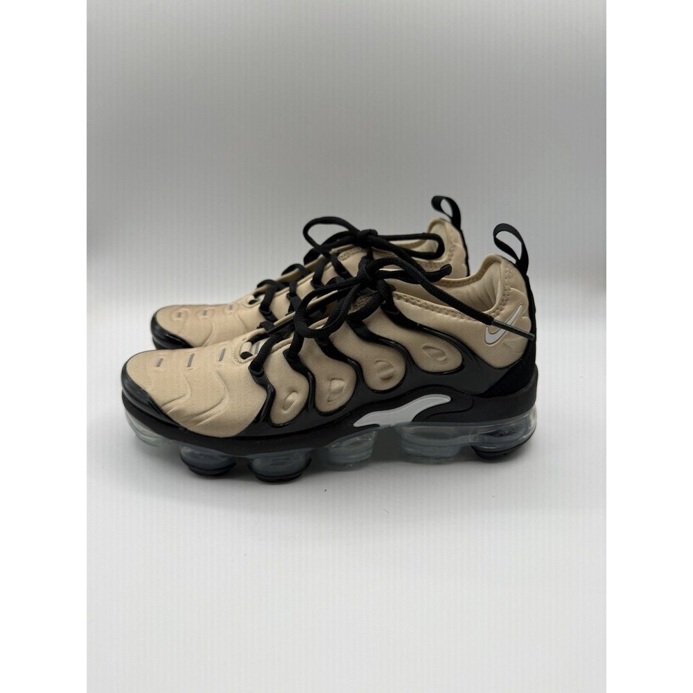 Nike Air Sneakers Vapor Max Plus Beige Men DX3720 Size 6 New - Picture 4 of 8